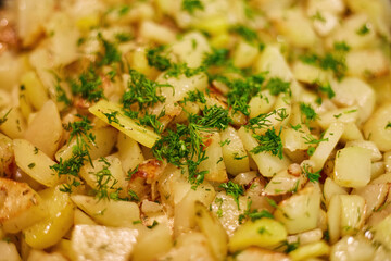 Fried Potatoes with Fresh Green Dill