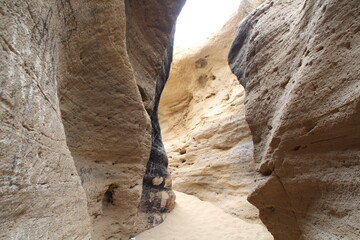 Stunning views of the Tamlaline area, including the sea, sand hills and rocks	