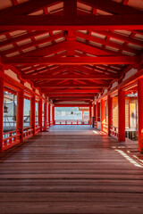 世界遺産・日本三景厳島神社西回廊　広島県廿日市市宮島