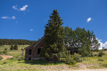 Fototapeta premium Old mining buildings in Cripple Creek Mining District in Victor, Colorado