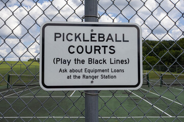 pickleball court notice 