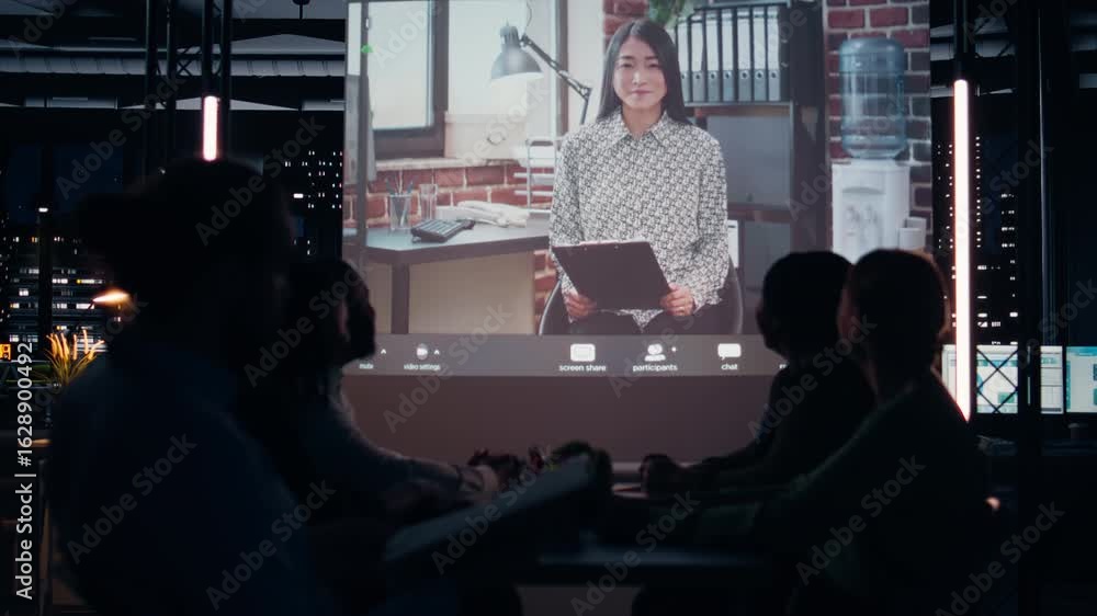 Aufkleber enterprise team joining advisory board discussion after hours with ceo, connecting with the boss to 