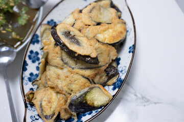 Golden Crispy Fried Eggplant – Chinese Home-Style Dish