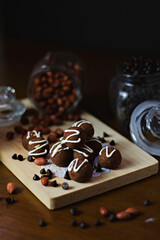  Chocolate bean cake is a typical food of Eid Mubarak in Indonesian. whose main ingredients are nuts and chocolate.
