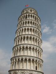 tower of pisa