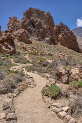 Volcanic trail near Roques de Garcia