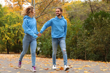 Happy young beautiful couple in love in autumn park. autumn mood. autumn concept. fall. love....