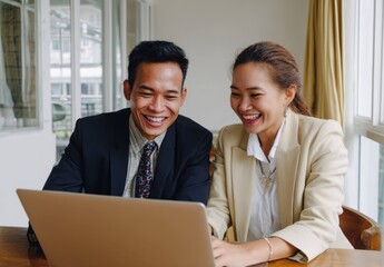 Obraz premium Collaborative Business Meeting Modern Office Digital Workspace Bright Environment Engaging Interaction