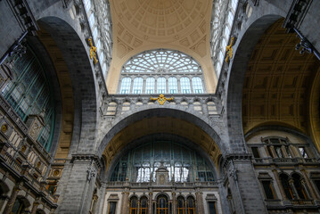 Fototapeta premium Entrance hall of Antwerpen-Centraal railway station the main railway station in Antwerp, Belgium