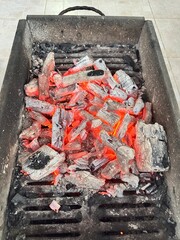 charcoal barbecue grill