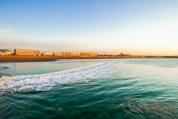 Obraz premium View of the beach and surrounding landscape on the coast near Calais. 