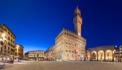 Florence - The Piazza della Signoria with the Palazzo Vecchio and Loggia dei Lanzi at dusk