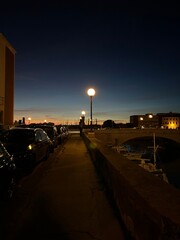panorama notturno al tramonto