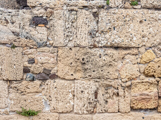 Trame della Roma Antica – Dettaglio ravvicinato di un muro in mattoni di epoca romana