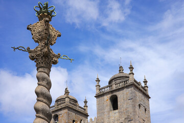 Sé Cathedral and Pillory Porto - Portugal
