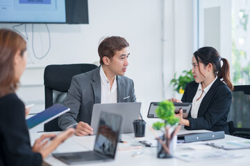 business people working together