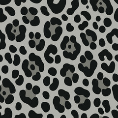 Seamless snow leopard print pattern. Classic and elegant animal skin texture with dark rosettes on cool grey and white background, perfect for fashion and decor. Vector animalistic print, animal skin.