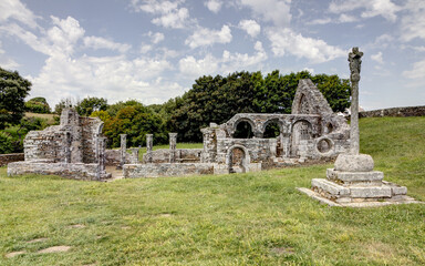 Ruines de la chapelle de Languidou à Plovan dans le département du Finistère - Bretagne