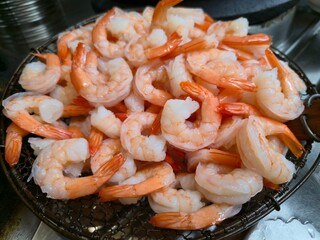 prawns on the grill