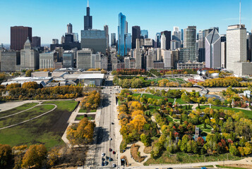Autumn city park landscape. Cityscape with fall city park. Chicago cityscape skyline architecture. Skyscraper and landscape. Chicago cityscape. Skyscraper view. Chicago downtown city park and skyline