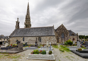 Enclos paroissial de Dirinon dans le département du Finistère - Bretagne