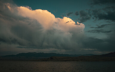 lake in wyoming