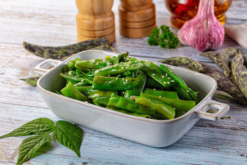 Steamed green bean strings heap
