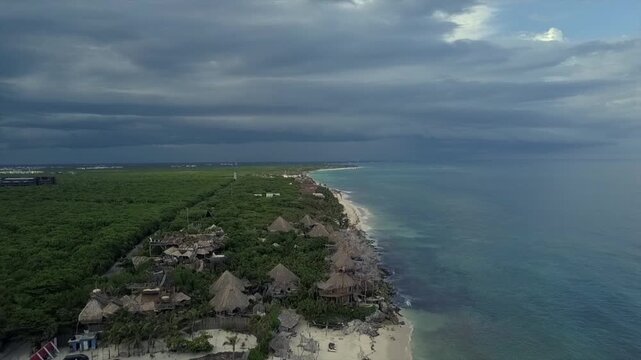 Tulum - Playa y Selva III