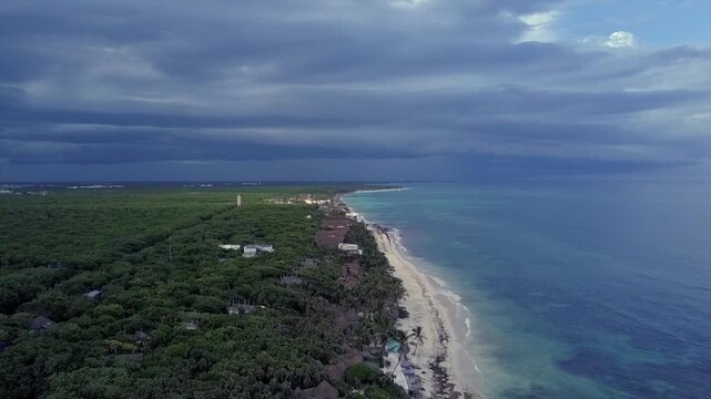 Tulum - Playas y Selva