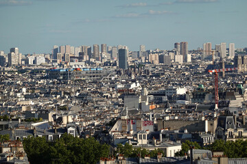 Sacr&eacute;-C&oelig;ur Basilica is located at the summit of the butte of Montmartre. From its dome two hundred meters above the Seine, the basilica overlooks the entire city of Paris and its suburbs.