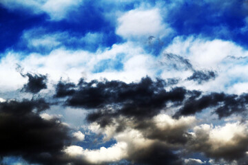 Obraz premium Cumulus Clouds on a blue sky
