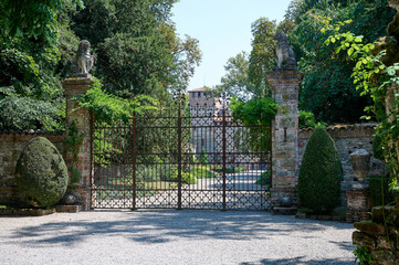 entrance to the castle