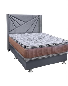 realiza un montaje de esta cama, en una habitacion moderna y sutil, cambiando de coloresel dormitorio y la cabecera y box tarima tambien, se usar&aacute; para una publicidad enfocada en dise&ntilde;o de interiores 