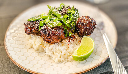 rice with meatballs