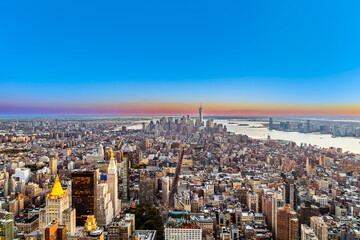 specular skyline view of New York