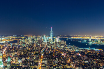 specular skyline view of New York