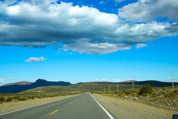 Paisaje de la ruta 40 en La Patagonia, Argentina