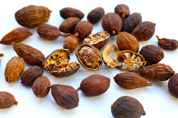 Dried Black Cardamom or Greater Cardamom