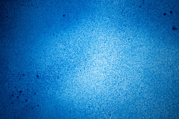 青色のスプレー塗料で塗った背景	