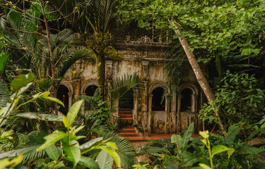 Stunning Ancient temple at the Monk's trail in Chiang Mai, Thailand 