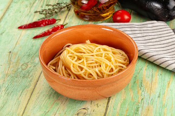 Italian pasta spaghetti with oil