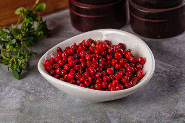 Dry pink pepper corn spice