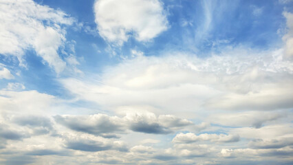 Fototapeta premium blue sky with clouds wallpaper