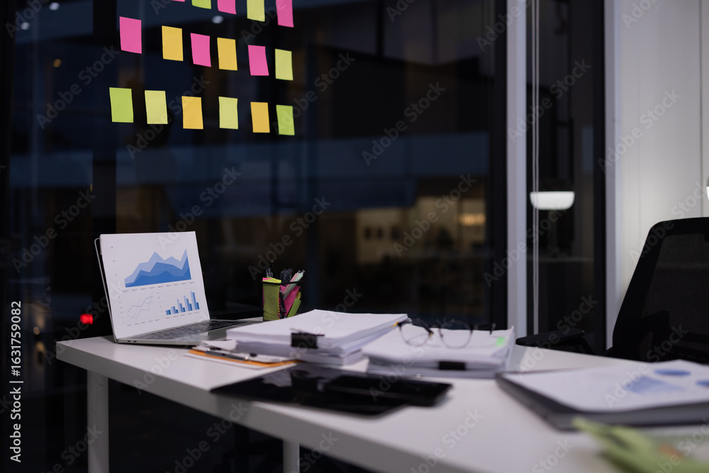 Poster laptop with analysis charts data science for work online.