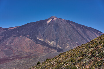 Pico del Teide volcanic slopes