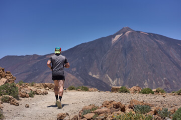 Fototapeta premium Trail runner on Mount Guajara