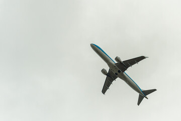 Commercial aircraft from all over the world, blue skies and white clouds 2025