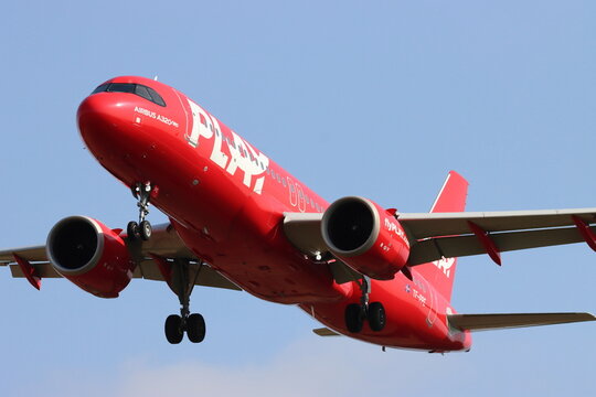 TF-PPE, PLAY airlines, Airbus A320-251N, landing at London Stansted Airport, Essex, UK on 6th August 2025