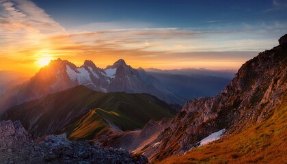 Obraz premium beautiful view of the mountains during sunset and beautiful landscape