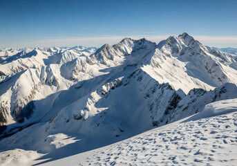 Naklejka premium snow covered mountains